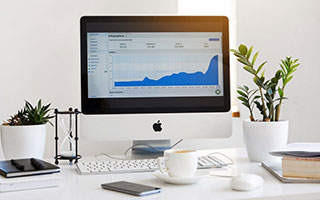 峡谷吃瓜群众还有么,揭秘电竞圈的热辣话题