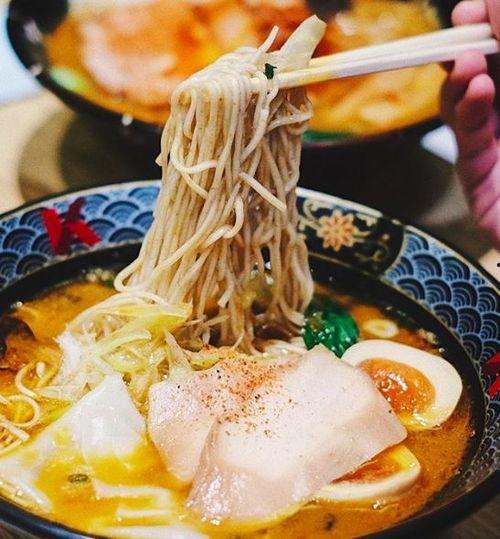 包头网红拉面店,舌尖上的城市新地标