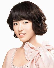 韩国女明星最新发型,韩国女明星引领潮流的时尚发型大盘点