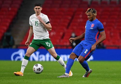 爱尔兰足球防守明星,揭秘防守明星的辉煌之路