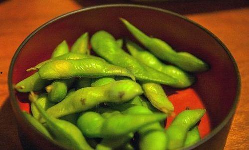 吃瓜大料温琴,温琴背后的故事与真相